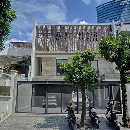Super Oyo Capital O 90635 Tango Juliet Residence Jakarta Exterior photo
